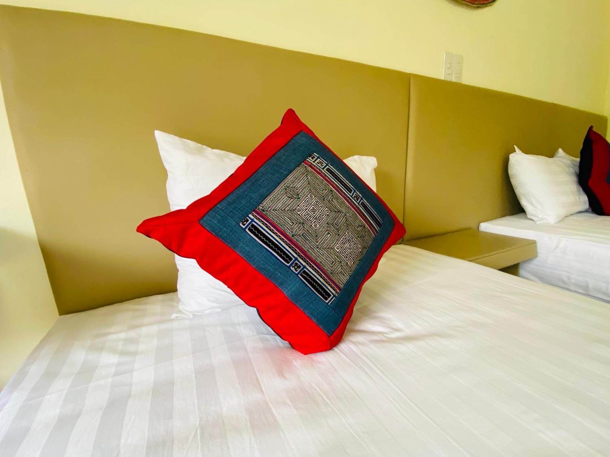 Ba Be Legend Hotel Eksteriør billede